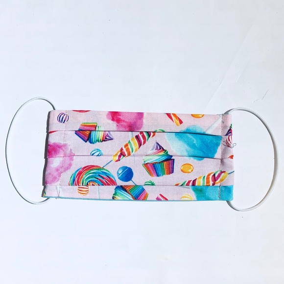 New! Candy Crush Cupcake Reusable Face Mask 🍭 🍬 - Picture 3 of 6